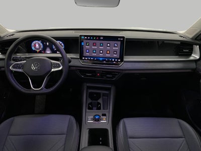2025 Volkswagen Tiguan 2.0T SE 4MOTION