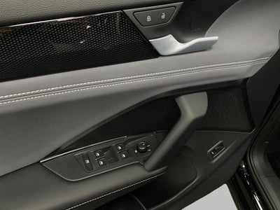 2026 Volkswagen Tiguan SE 4MOTION