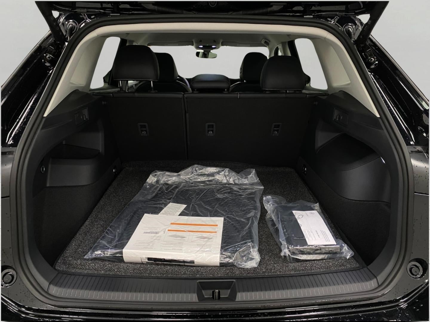 2026 Volkswagen Tiguan SE 4MOTION
