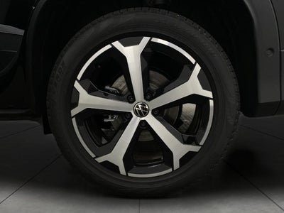 2026 Volkswagen Tiguan SE 4MOTION