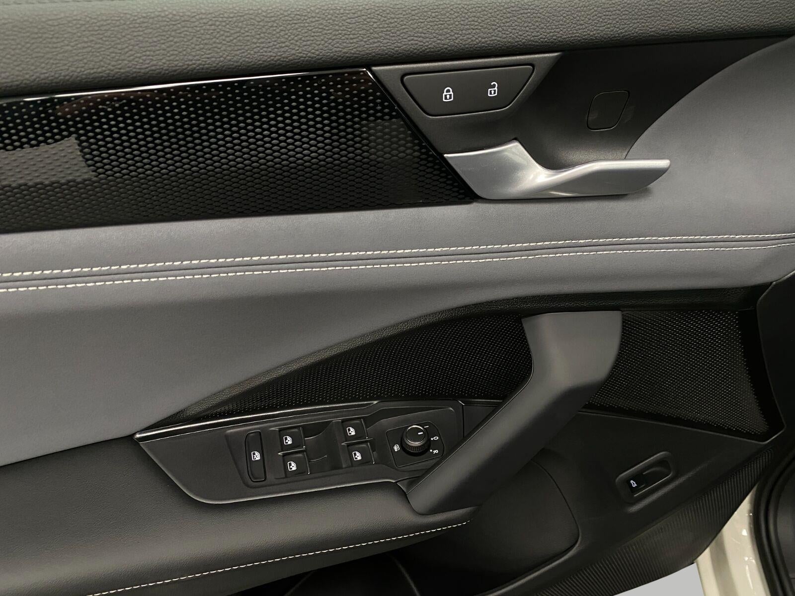 2026 Volkswagen Tiguan SE R-Line Black 4MOTION