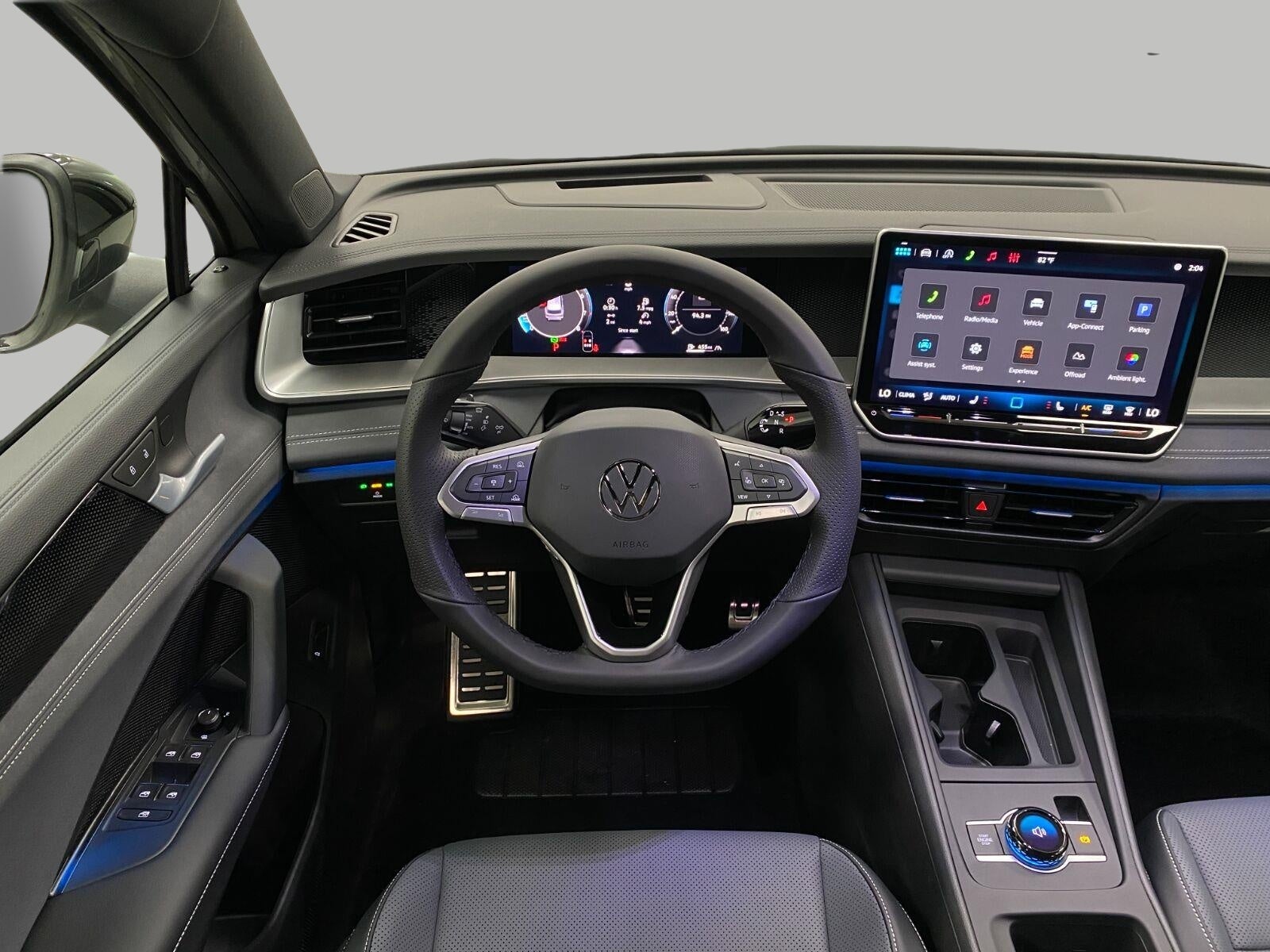 2026 Volkswagen Tiguan SE R-Line Black 4MOTION