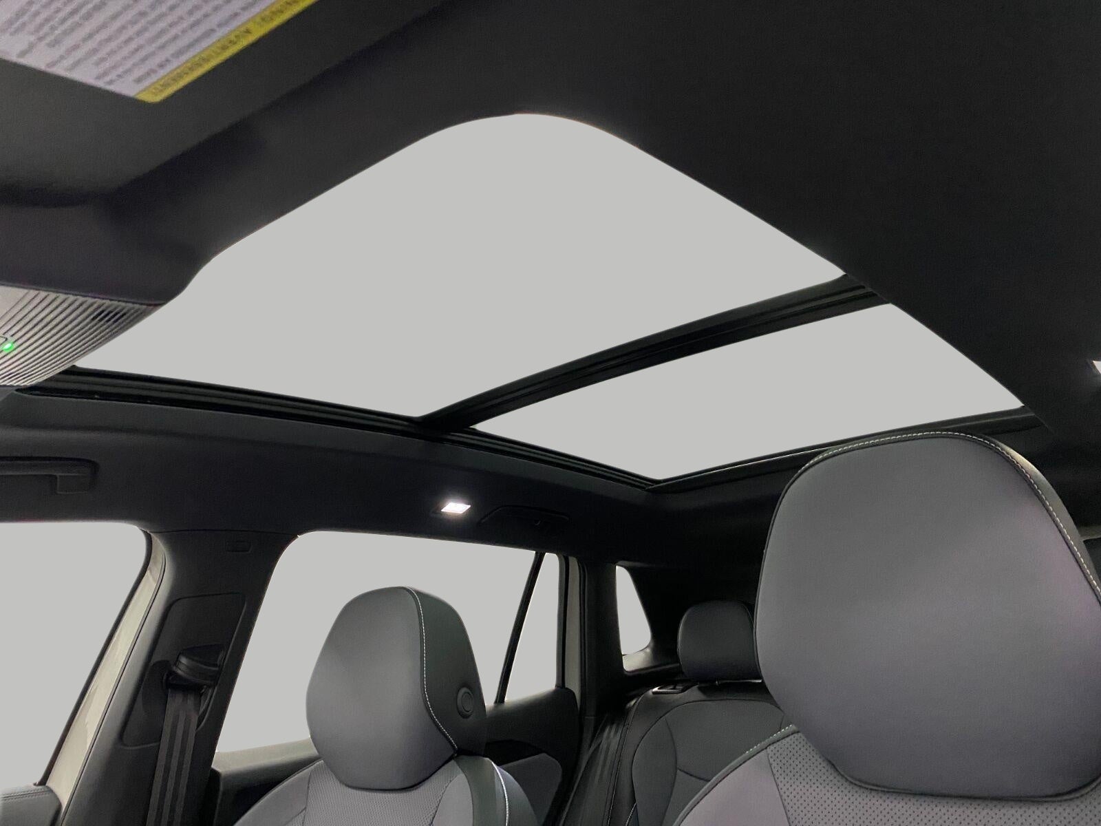 2026 Volkswagen Tiguan SE R-Line Black 4MOTION