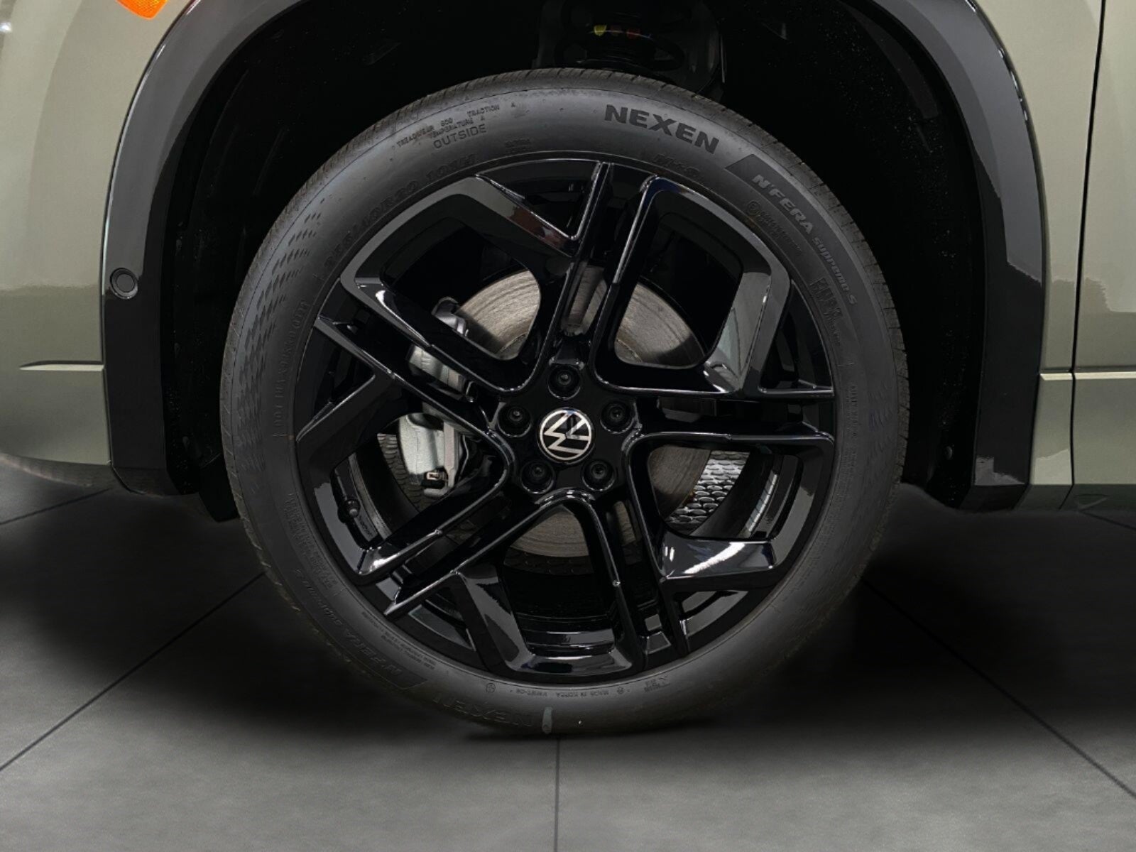 2026 Volkswagen Tiguan SE R-Line Black 4MOTION