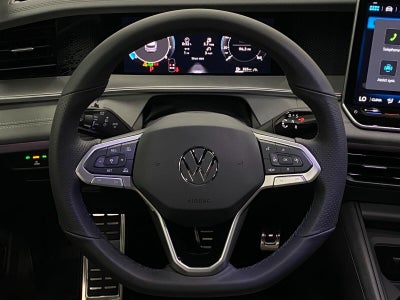 2026 Volkswagen Tiguan SE R-Line Black 4MOTION
