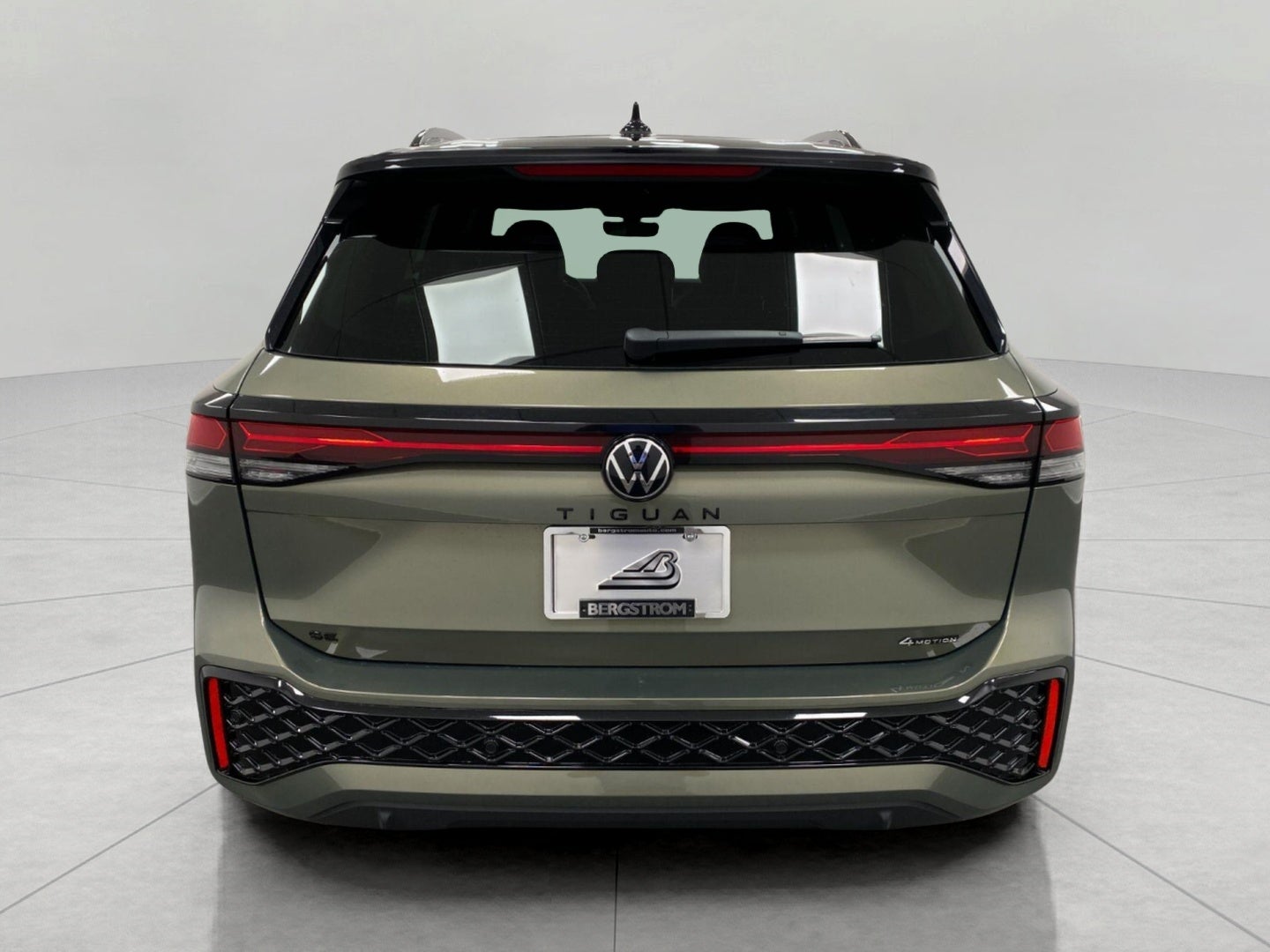 2026 Volkswagen Tiguan SE R-Line Black 4MOTION