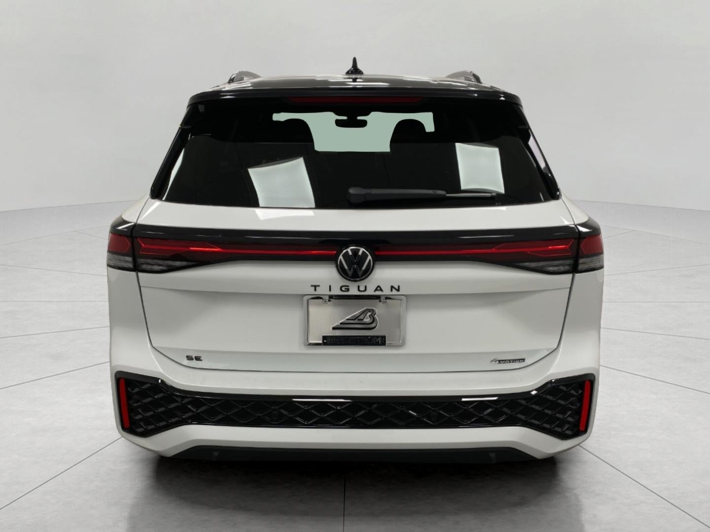 2025 Volkswagen Tiguan 2.0T SE R-Line Black 4MOTION
