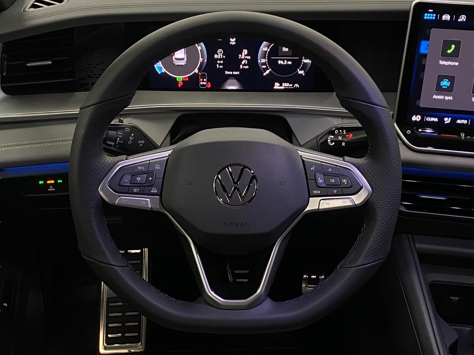 2026 Volkswagen Tiguan SE R-Line Black 4MOTION