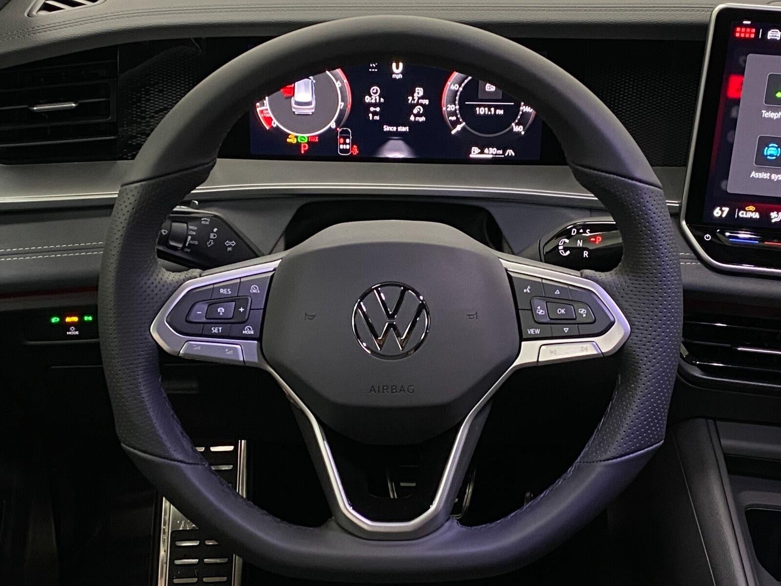 2026 Volkswagen Tiguan SE R-Line Black 4MOTION