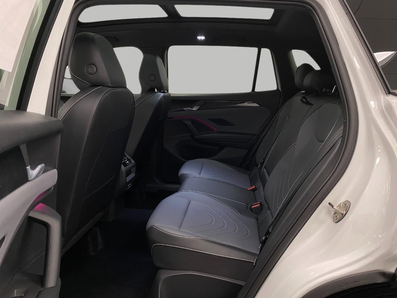 2026 Volkswagen Tiguan SE R-Line Black 4MOTION