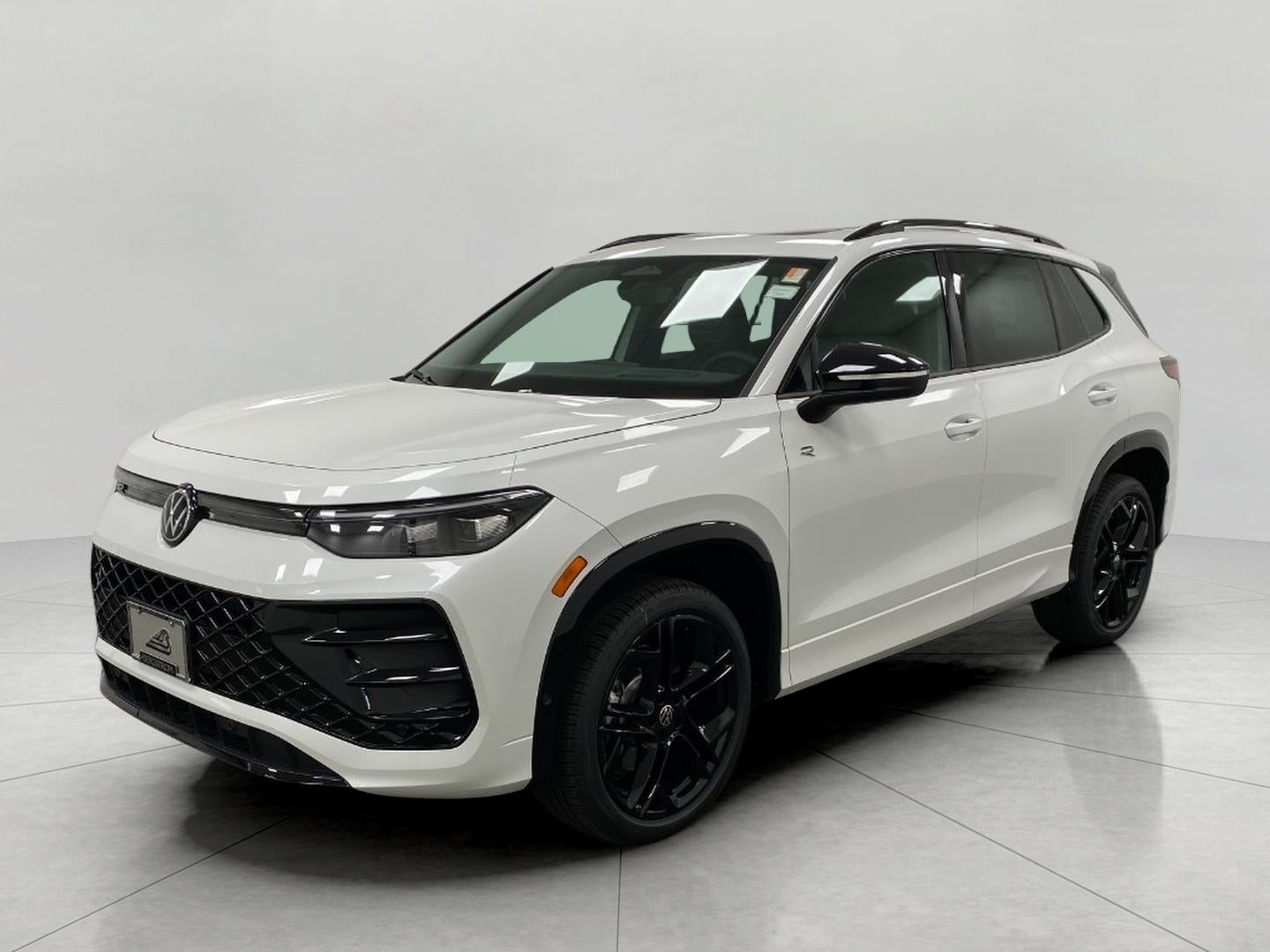 2026 Volkswagen Tiguan SE R-Line Black 4MOTION