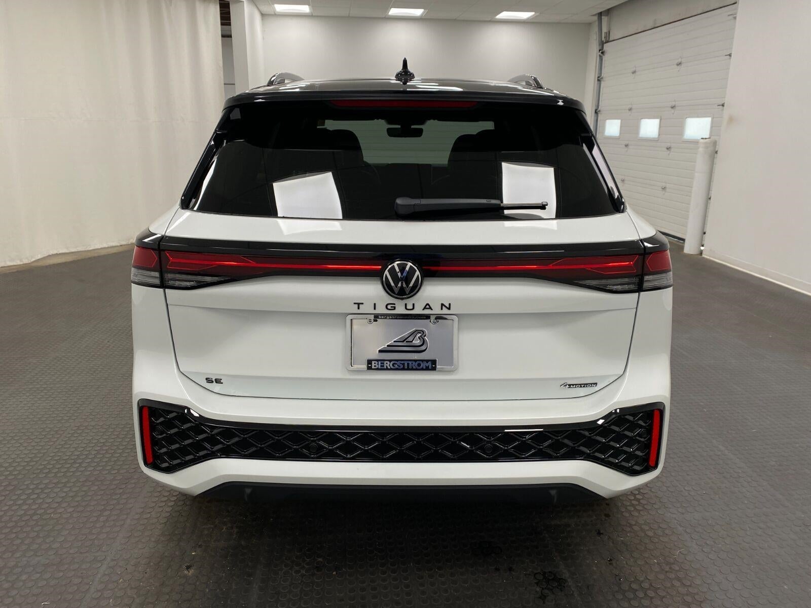 2026 Volkswagen Tiguan SE R-Line Black 4MOTION