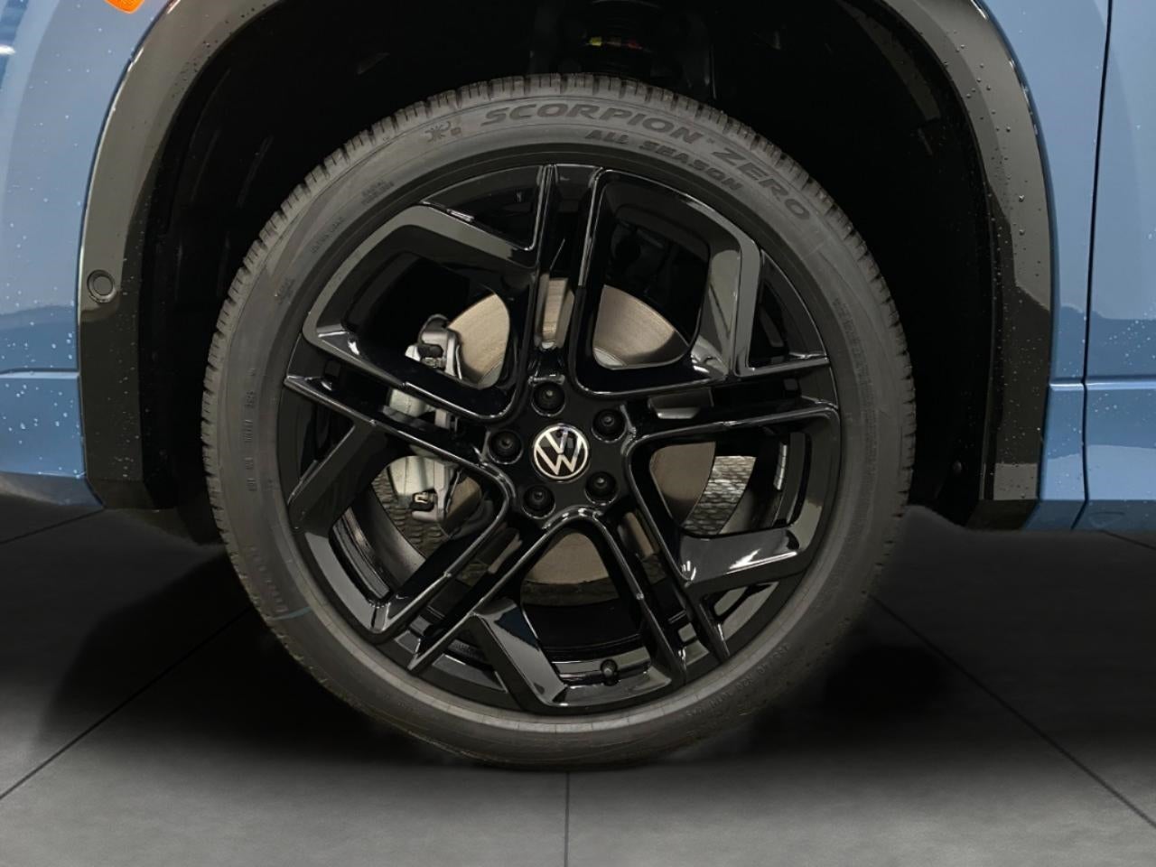 2026 Volkswagen Tiguan 2.0T SE R-Line Black 4MOTION