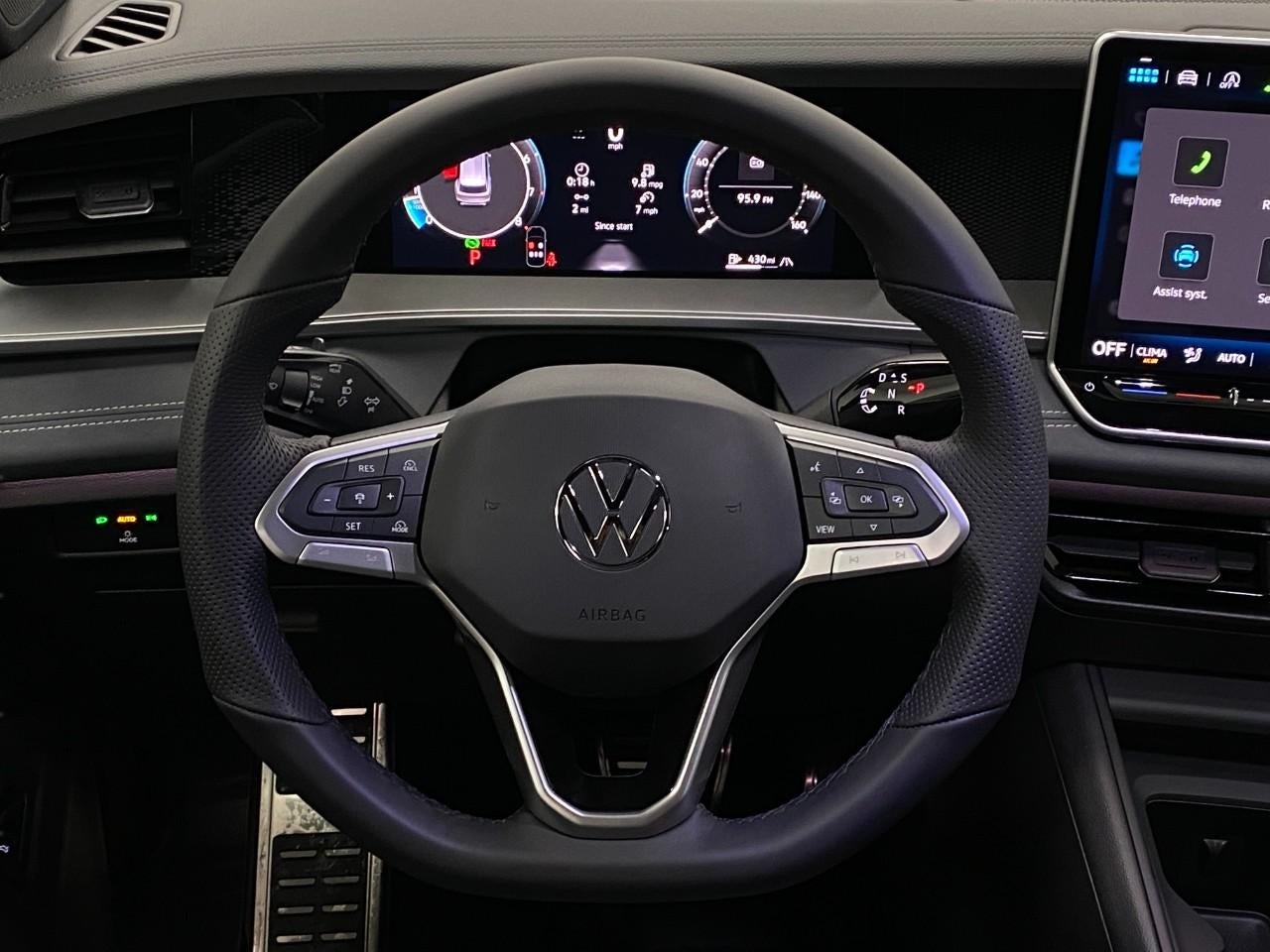 2026 Volkswagen Tiguan 2.0T SE R-Line Black 4MOTION