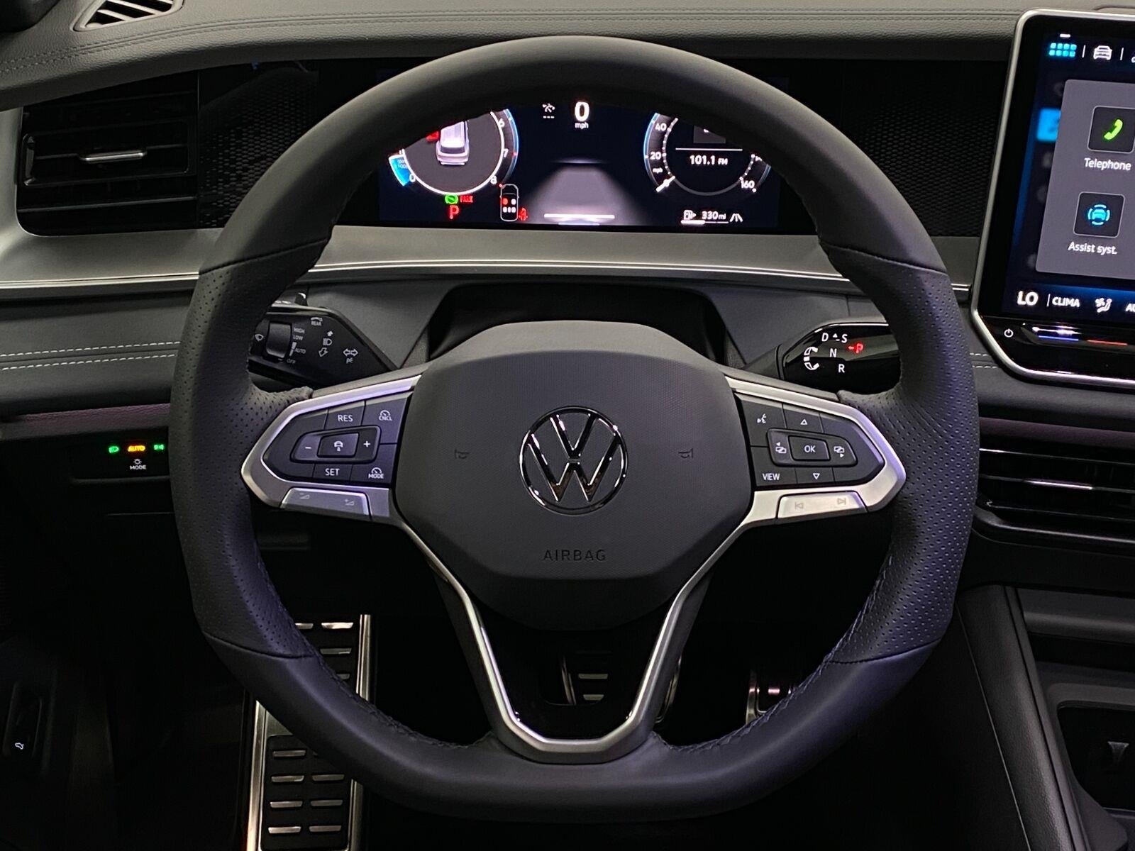 2026 Volkswagen Tiguan SE R-Line Black 4MOTION