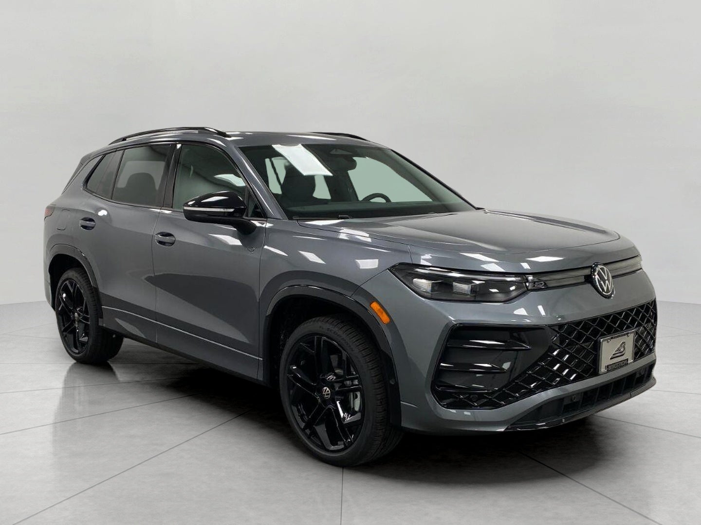 2026 Volkswagen Tiguan SE R-Line Black 4MOTION