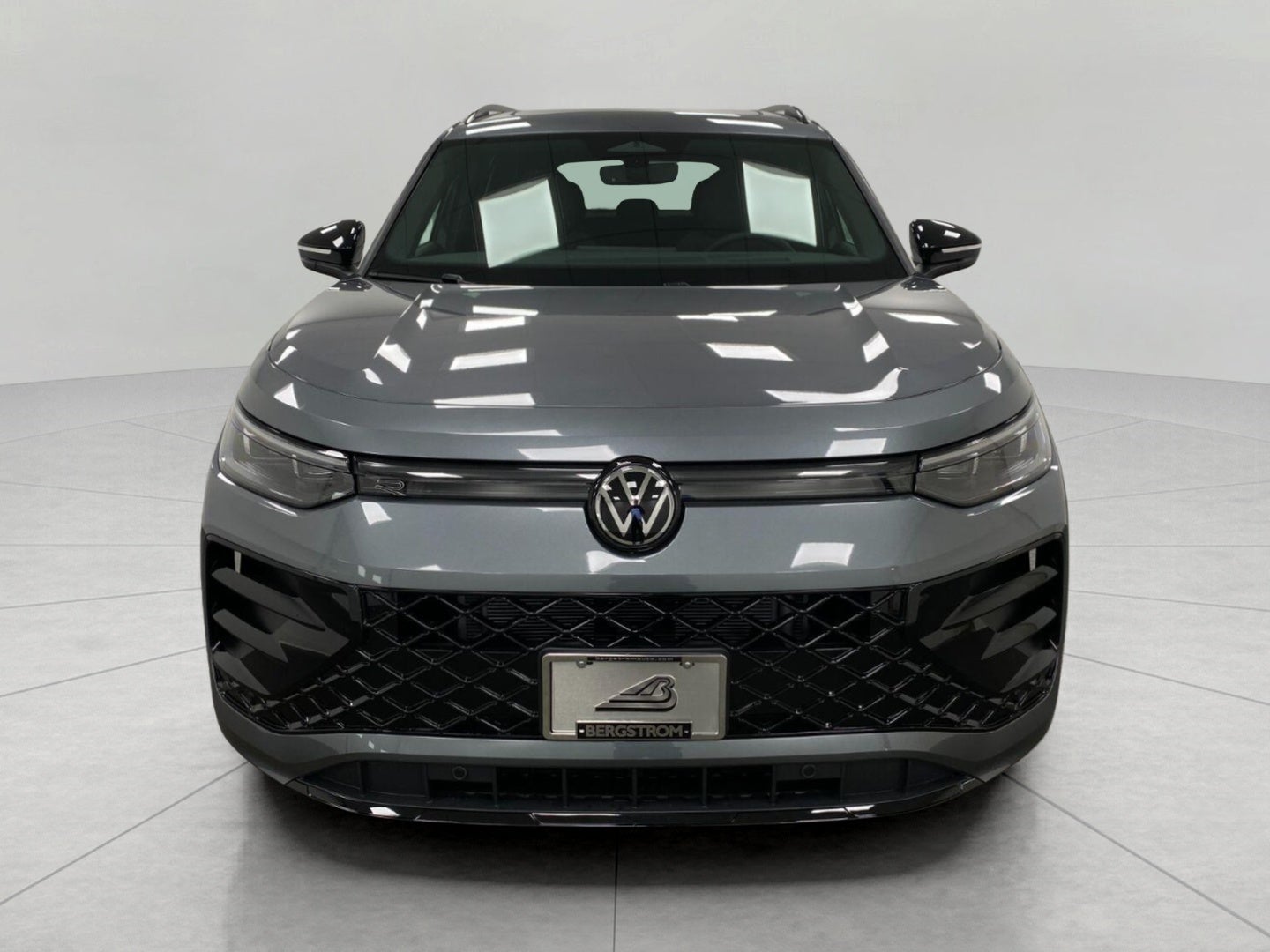 2026 Volkswagen Tiguan SE R-Line Black 4MOTION