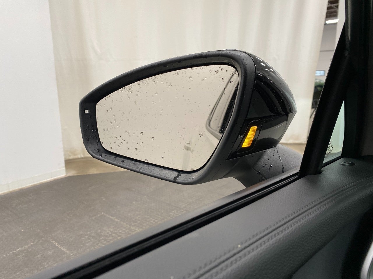 2026 Volkswagen Tiguan 2.0T SE R-Line Black 4MOTION