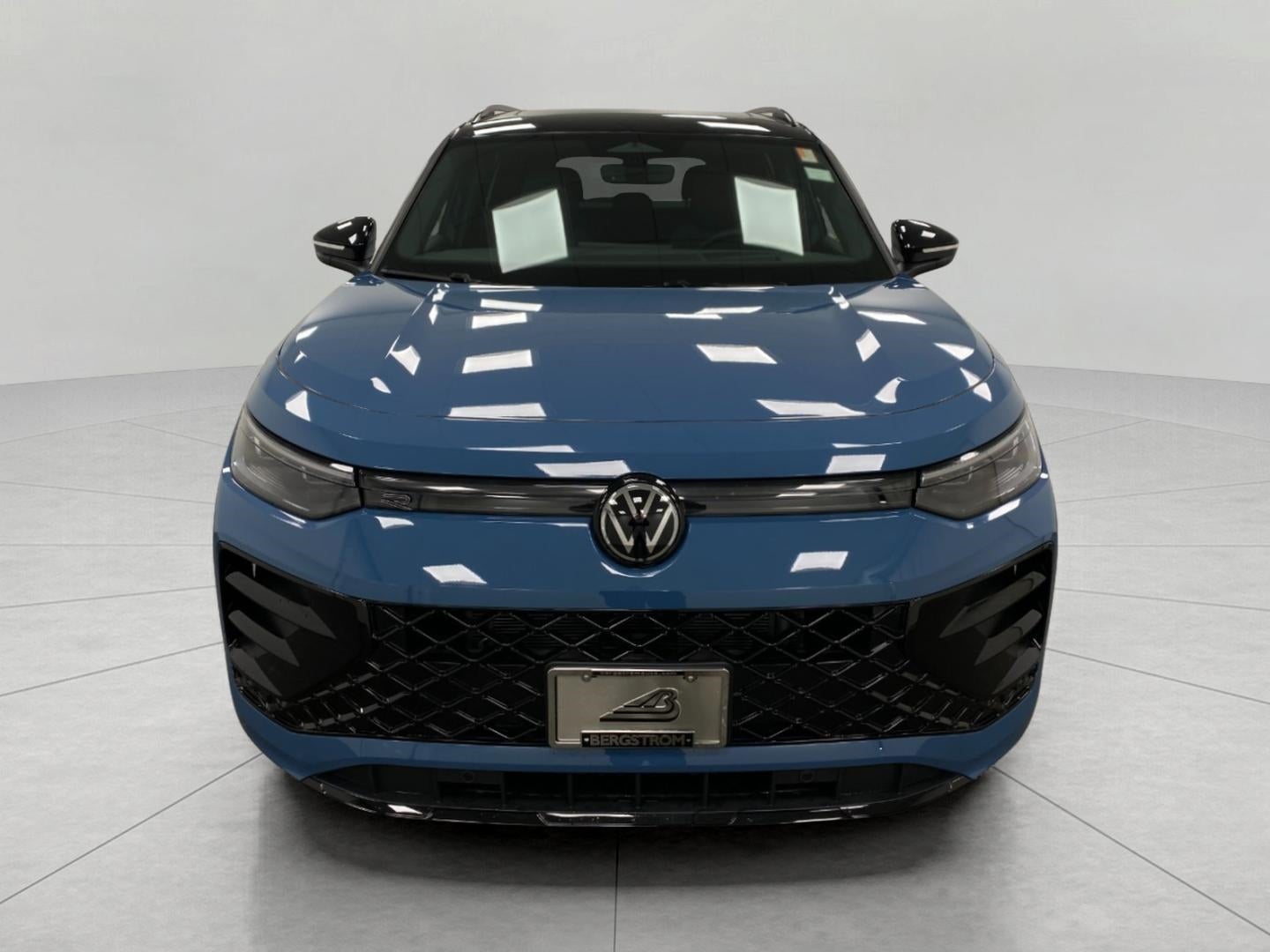 2026 Volkswagen Tiguan 2.0T SE R-Line Black 4MOTION