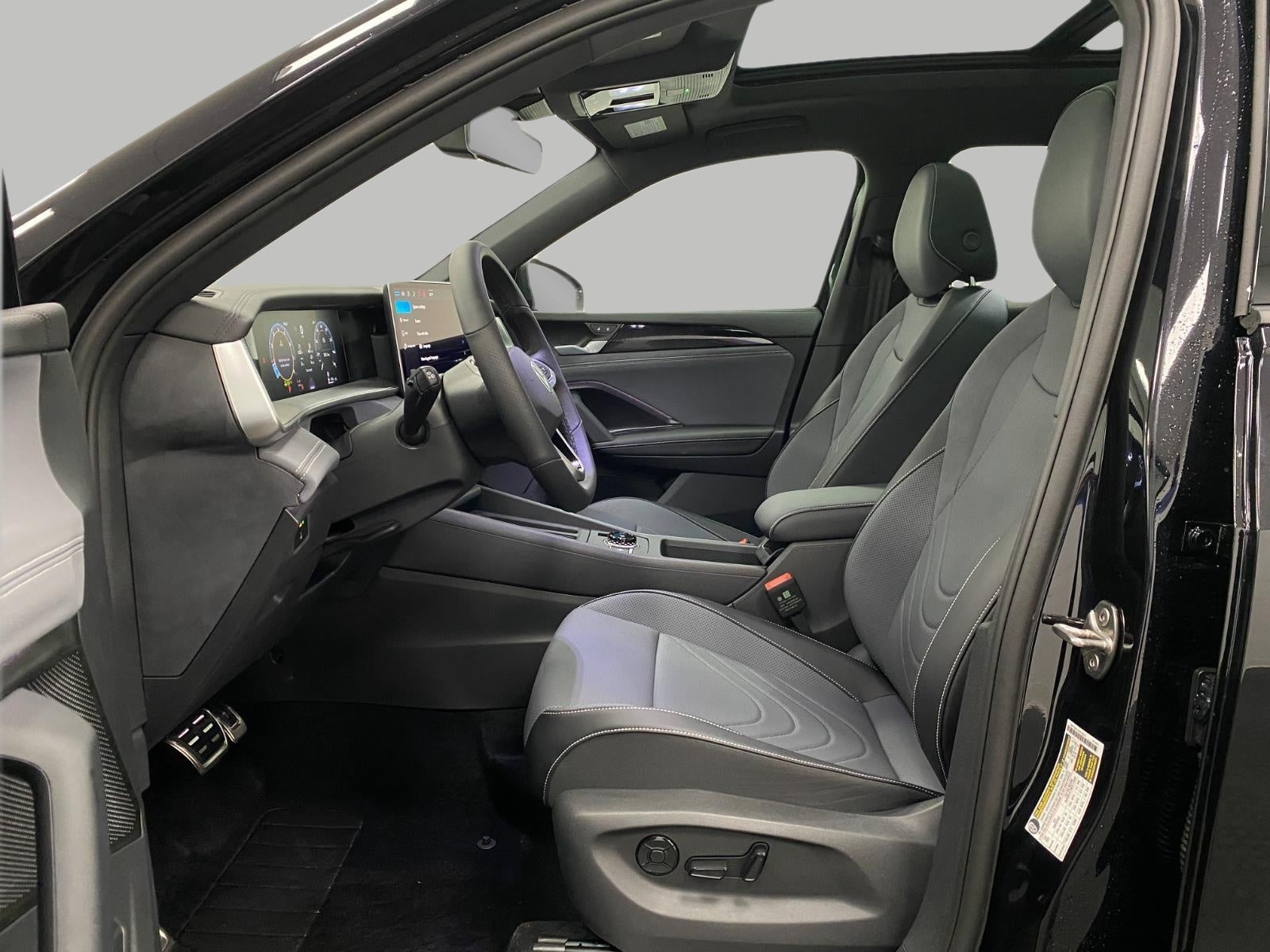 2026 Volkswagen Tiguan SE R-Line Black 4MOTION