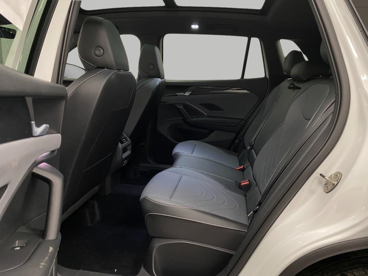 2026 Volkswagen Tiguan 2.0T SE R-Line Black 4MOTION