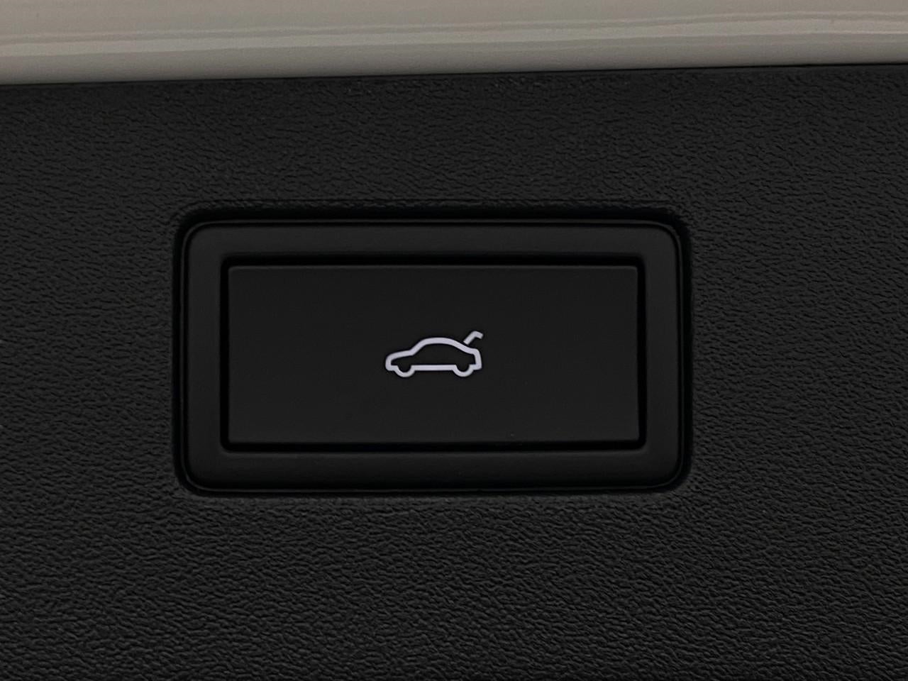 2026 Volkswagen Tiguan 2.0T SE R-Line Black 4MOTION