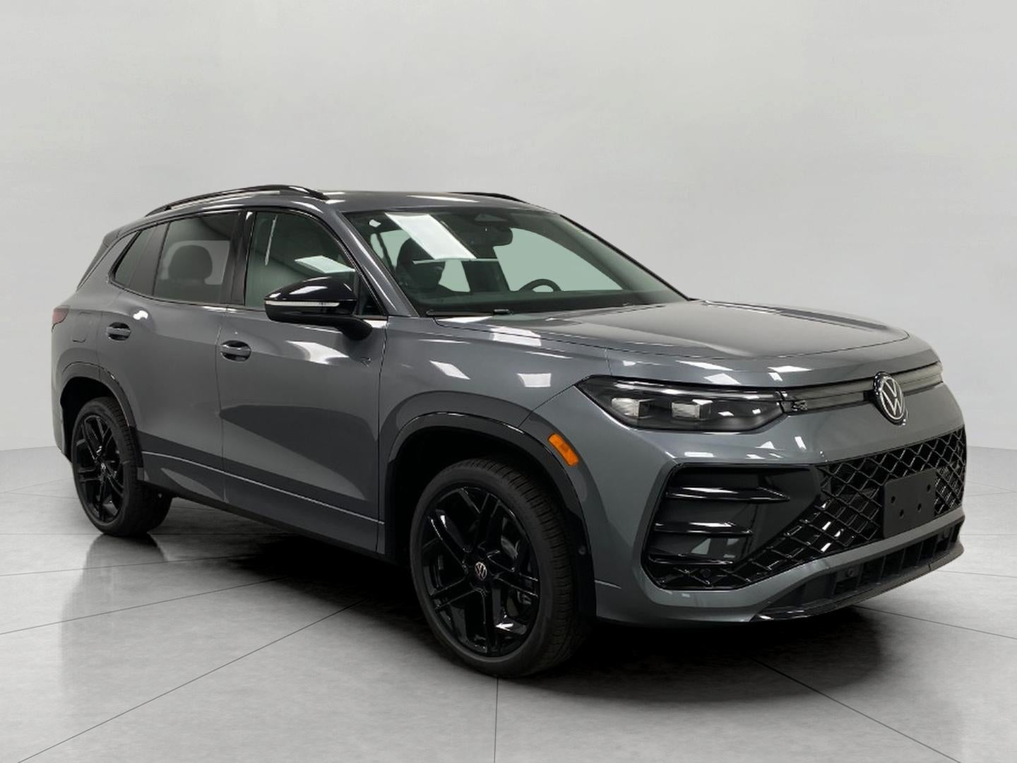 2026 Volkswagen Tiguan SE R-Line Black 4MOTION