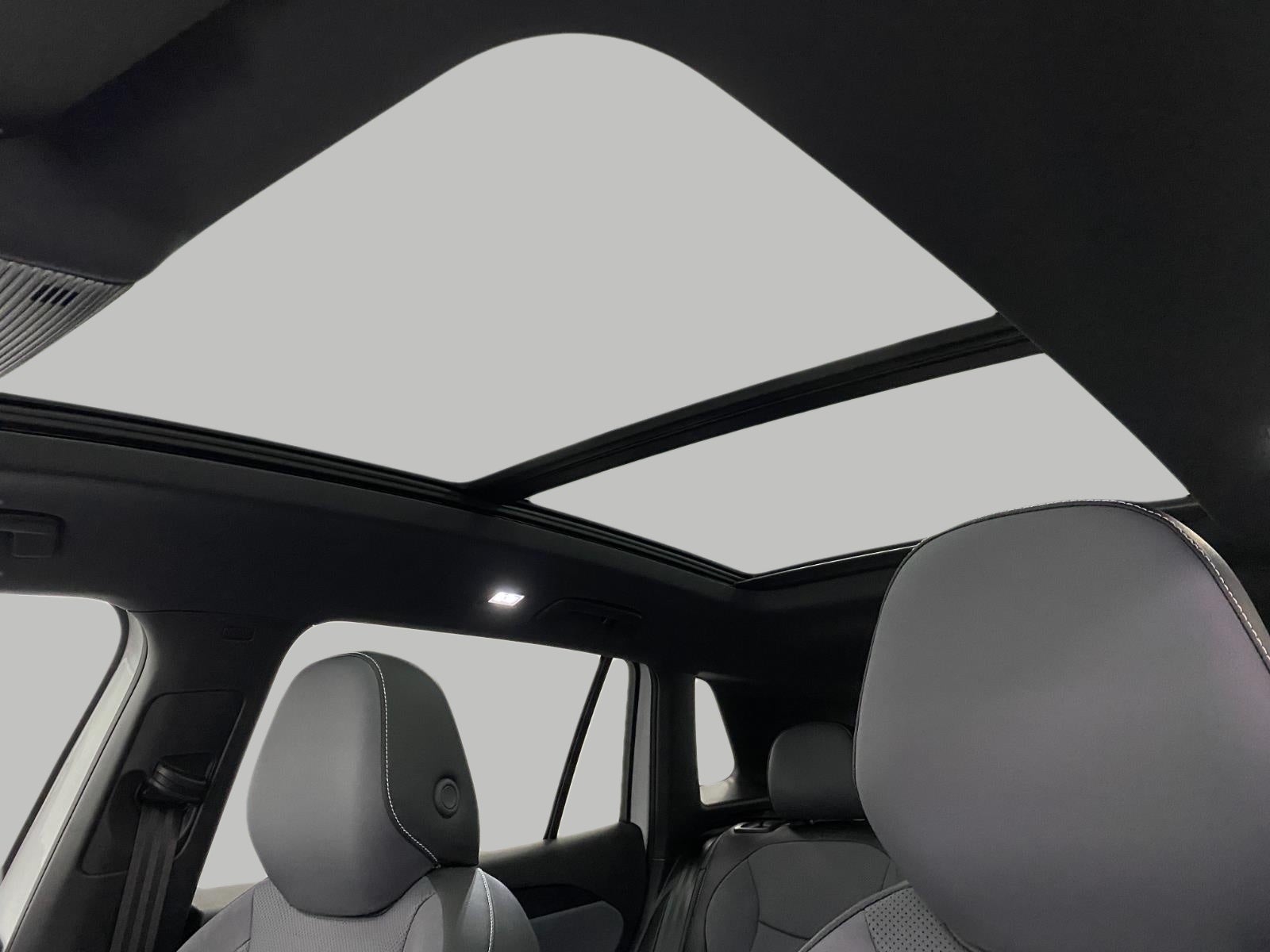 2026 Volkswagen Tiguan SE R-Line Black 4MOTION