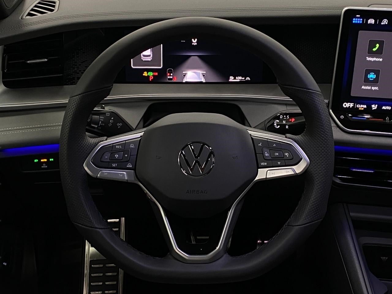 2026 Volkswagen Tiguan 2.0T SE R-Line Black 4MOTION