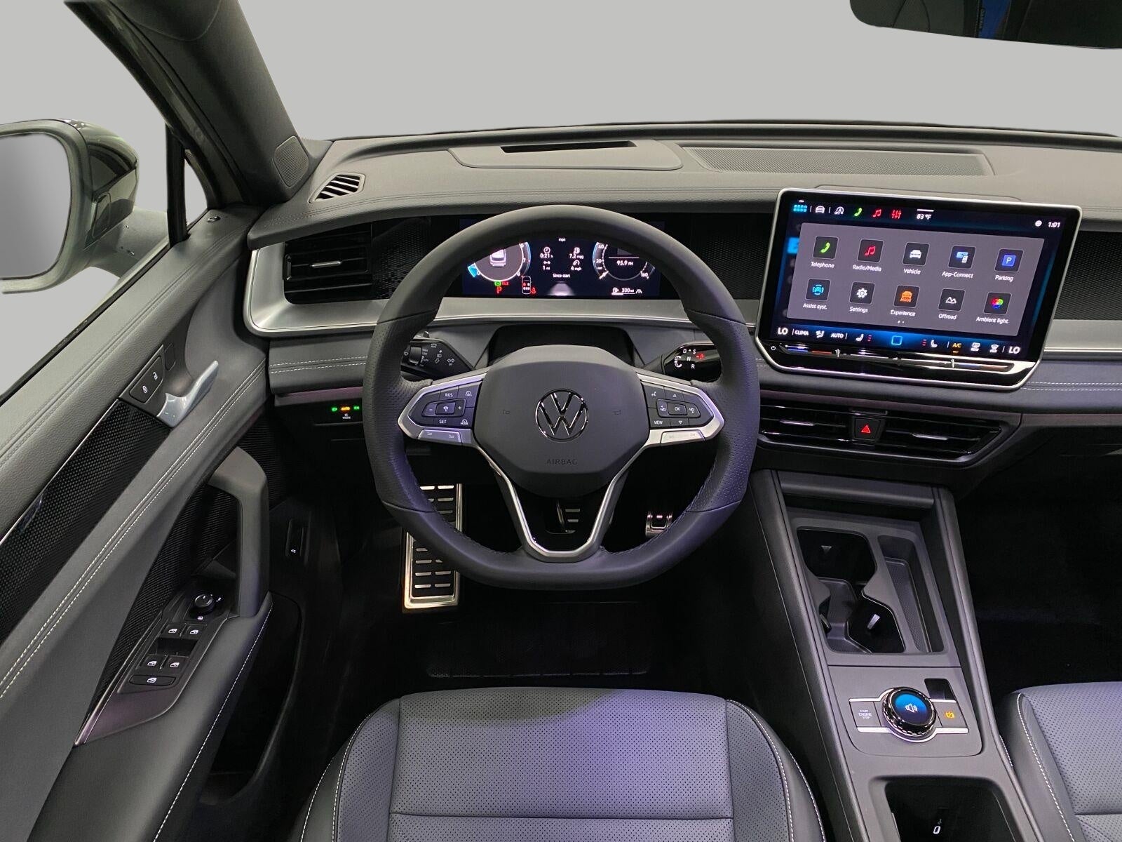 2026 Volkswagen Tiguan SE R-Line Black 4MOTION