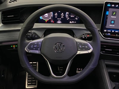 2026 Volkswagen Tiguan SE R-Line Black 4MOTION