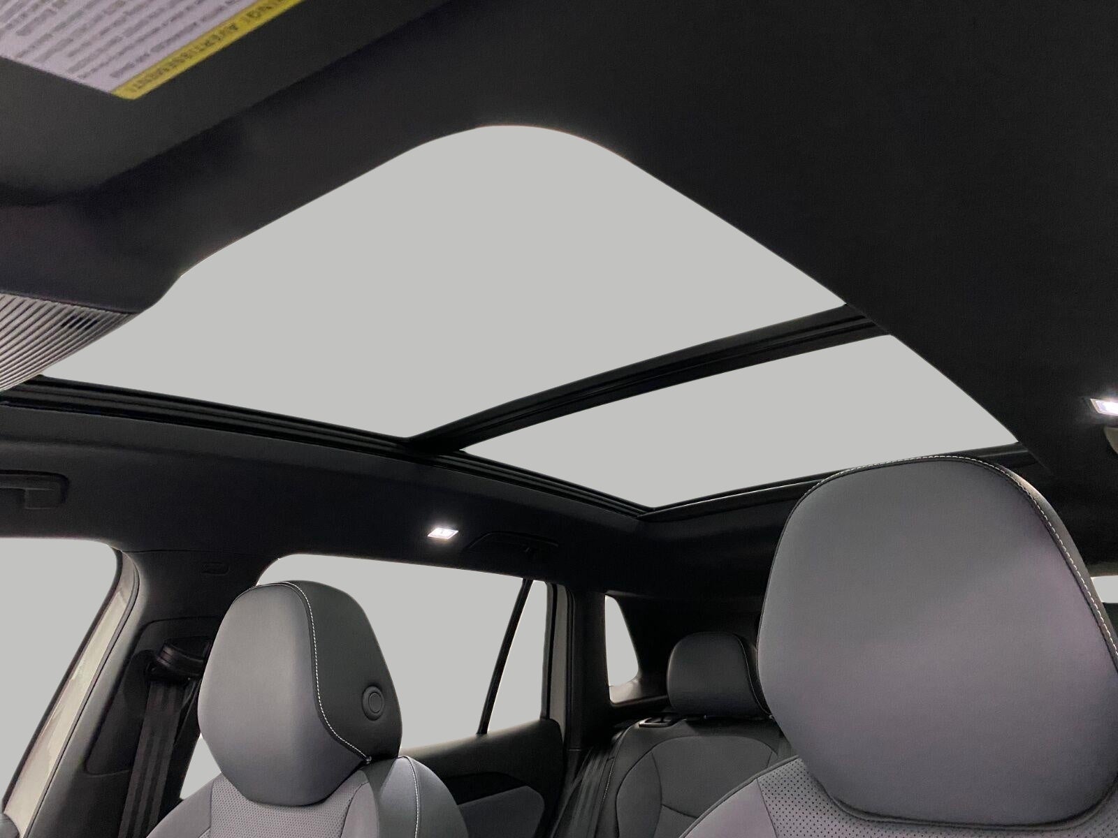 2026 Volkswagen Tiguan SE R-Line Black 4MOTION