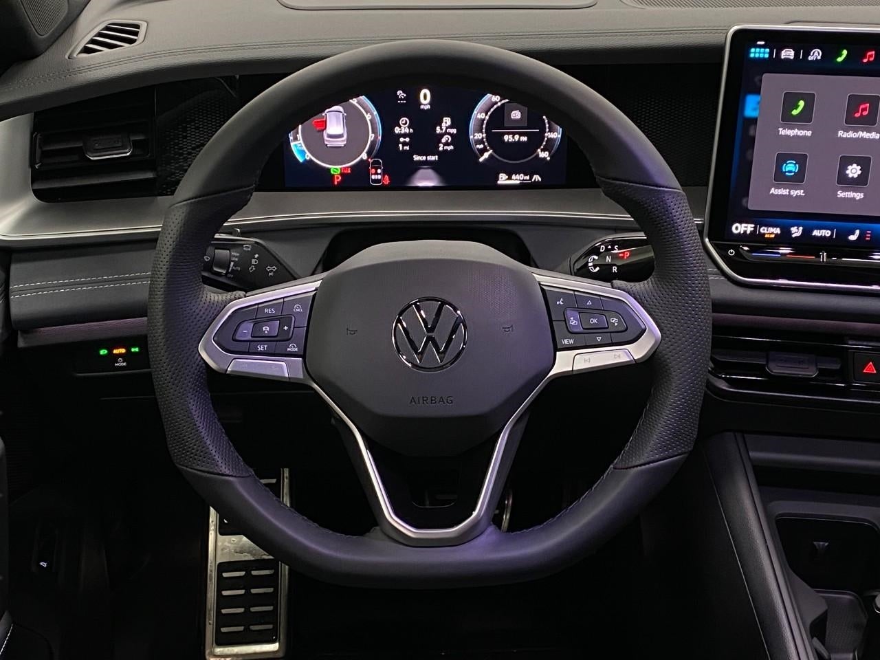 2026 Volkswagen Tiguan 2.0T SE R-Line Black 4MOTION