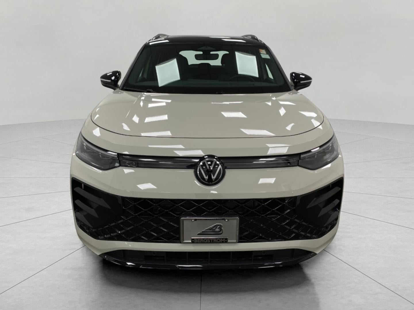 2026 Volkswagen Tiguan SE R-Line Black 4MOTION