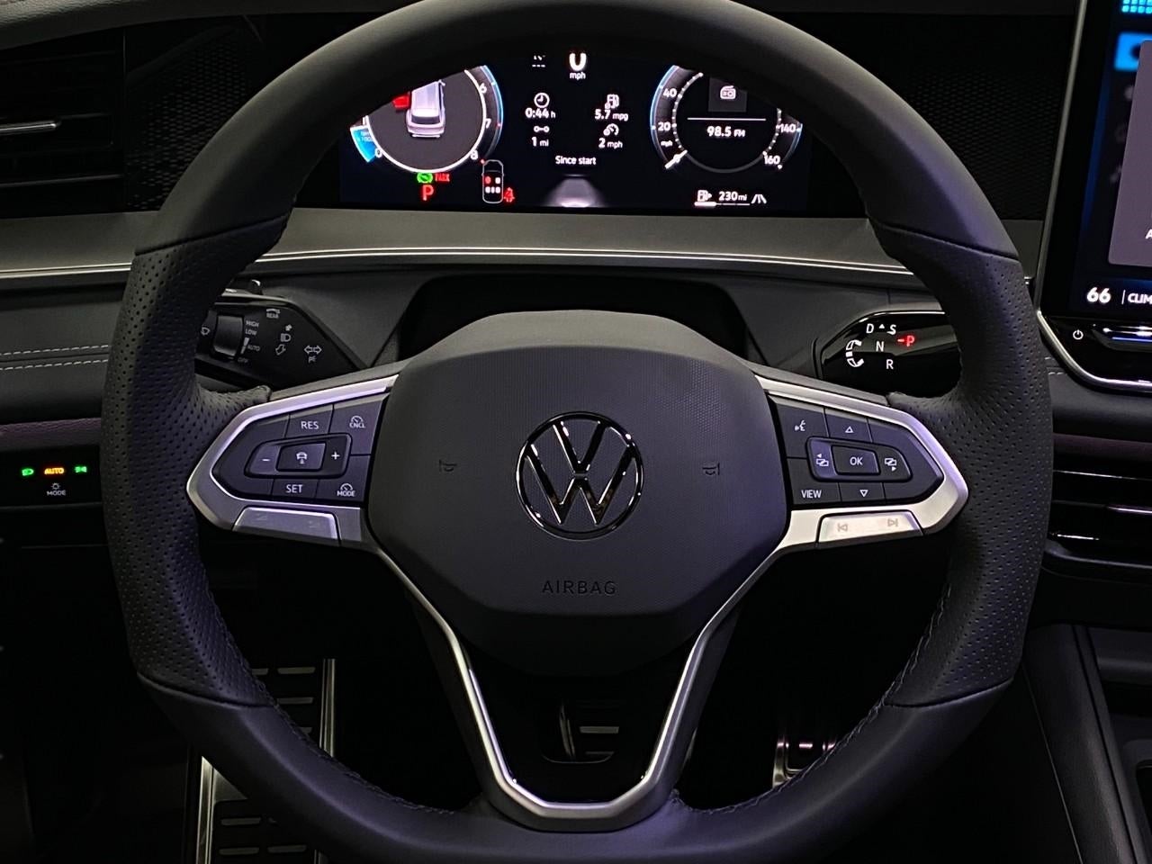 2026 Volkswagen Tiguan SE R-Line Black 4MOTION