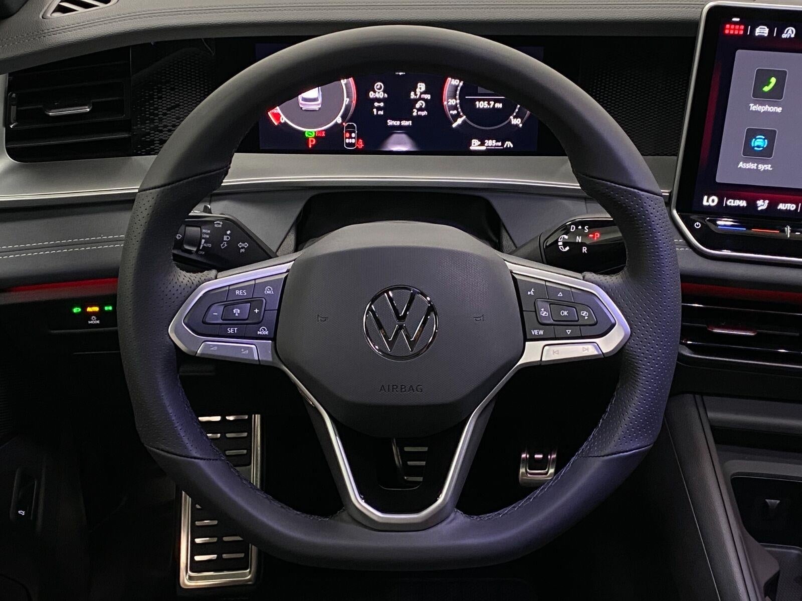 2026 Volkswagen Tiguan SE R-Line Black 4MOTION