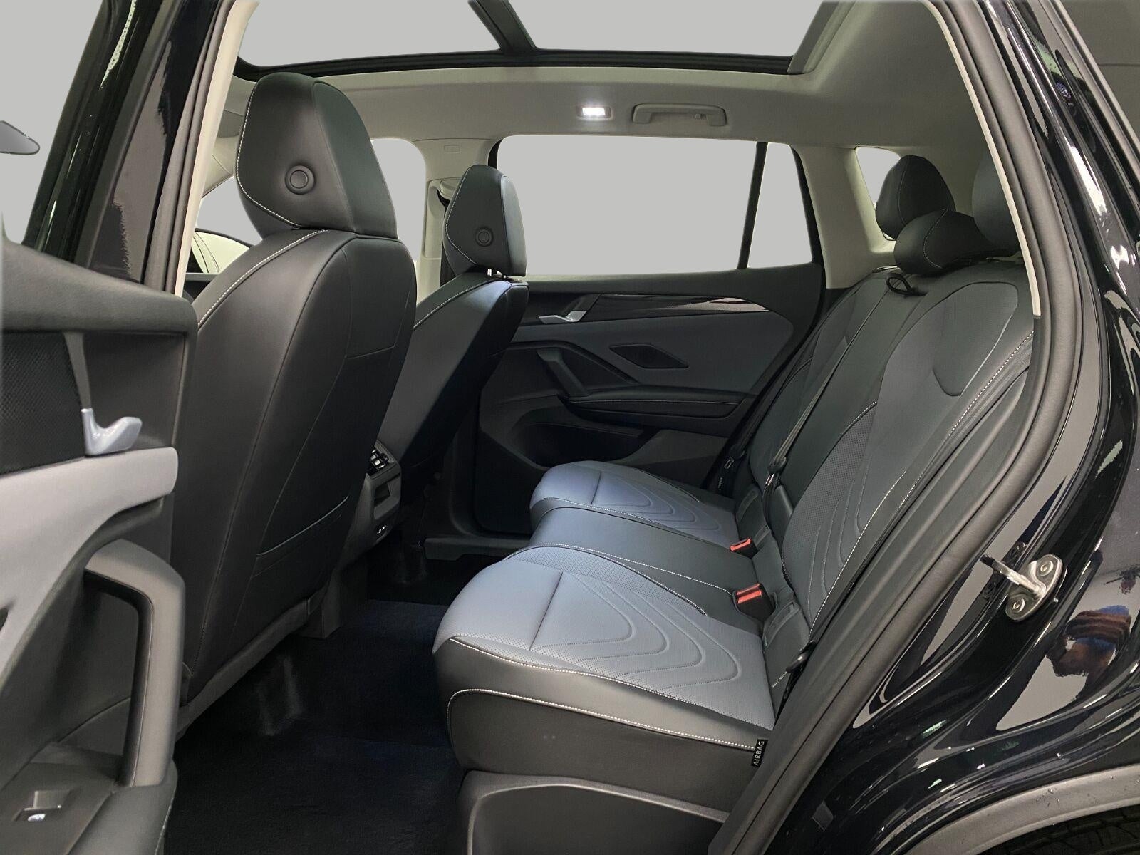 2026 Volkswagen Tiguan SE 4MOTION