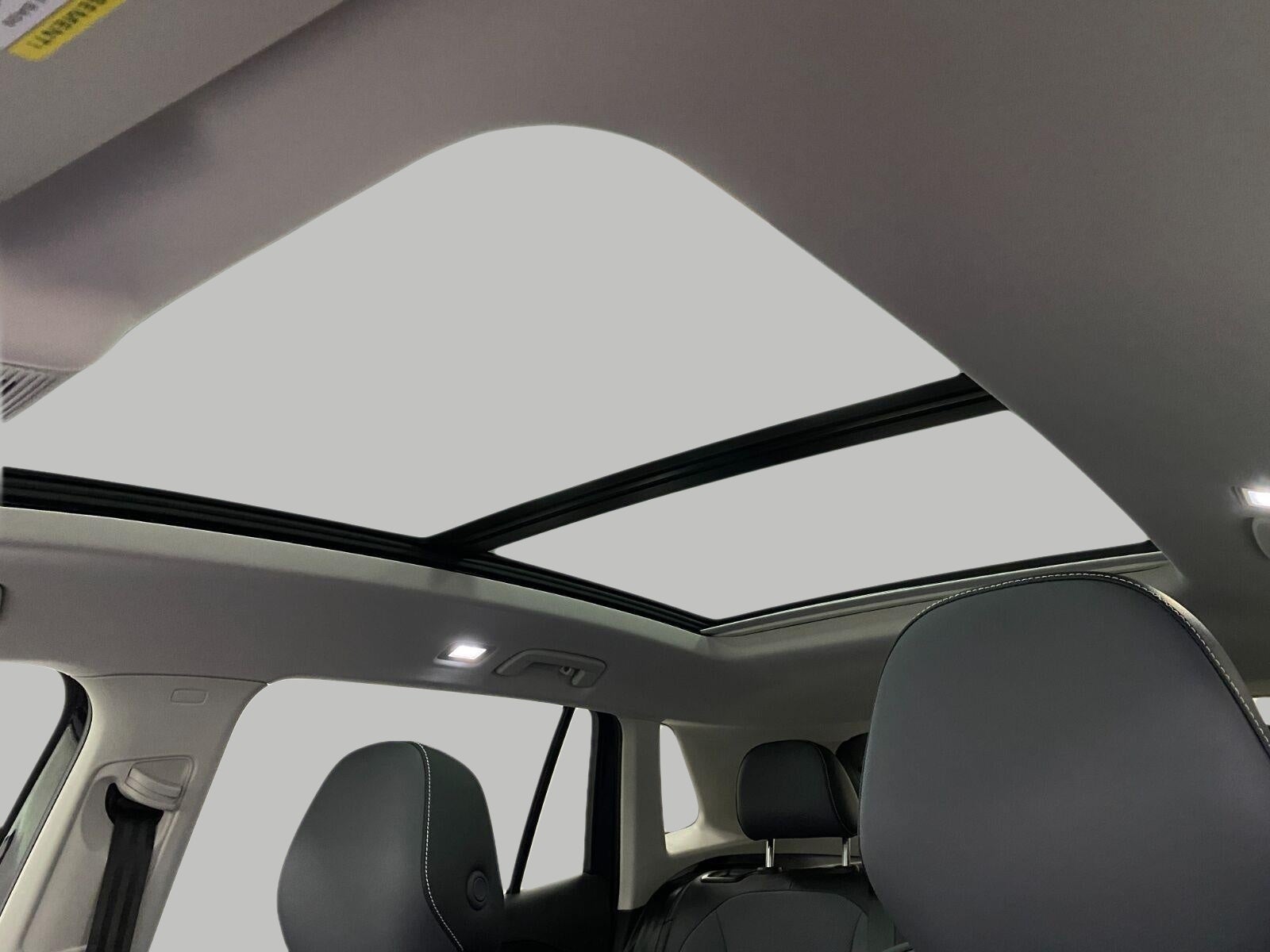 2026 Volkswagen Tiguan SE 4MOTION