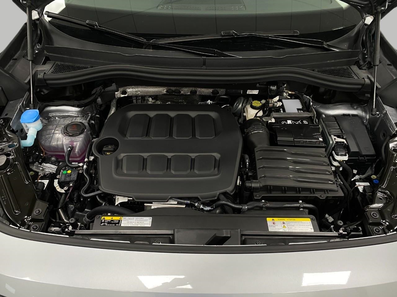 2025 Volkswagen Tiguan 2.0T SE 4MOTION