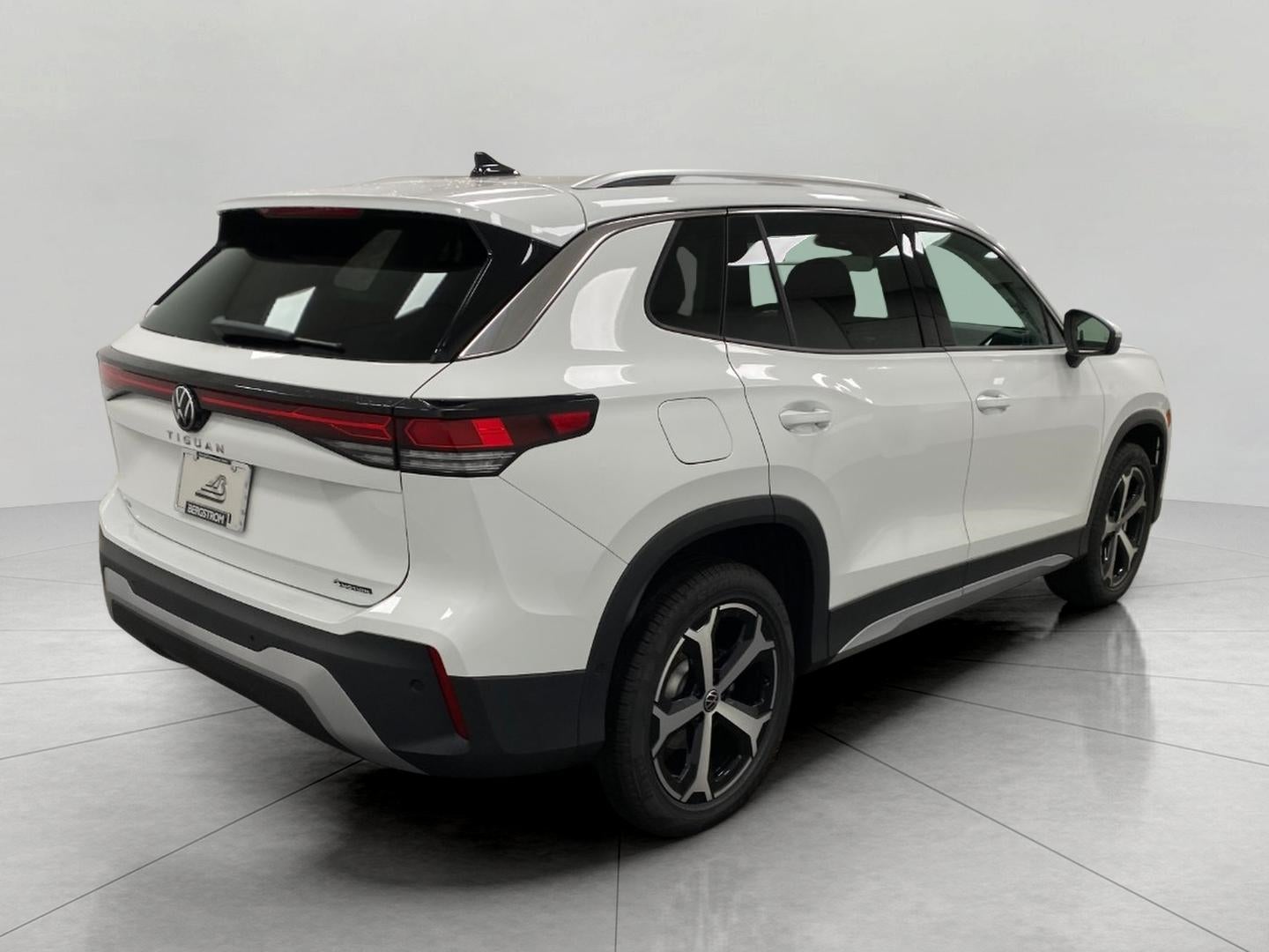 2026 Volkswagen Tiguan 2.0T SE 4MOTION