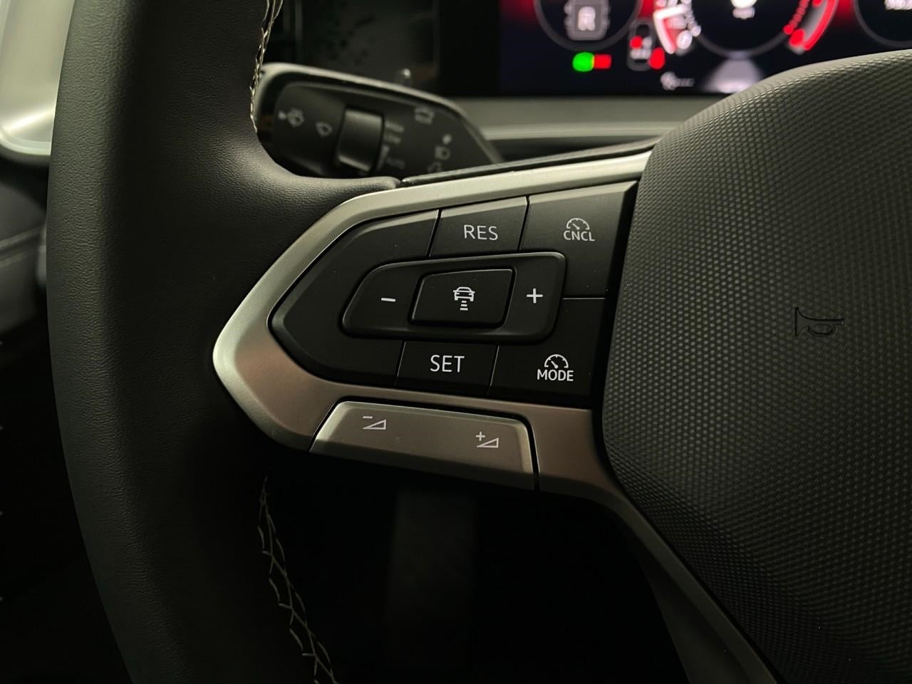 2026 Volkswagen Tiguan 2.0T SE 4MOTION