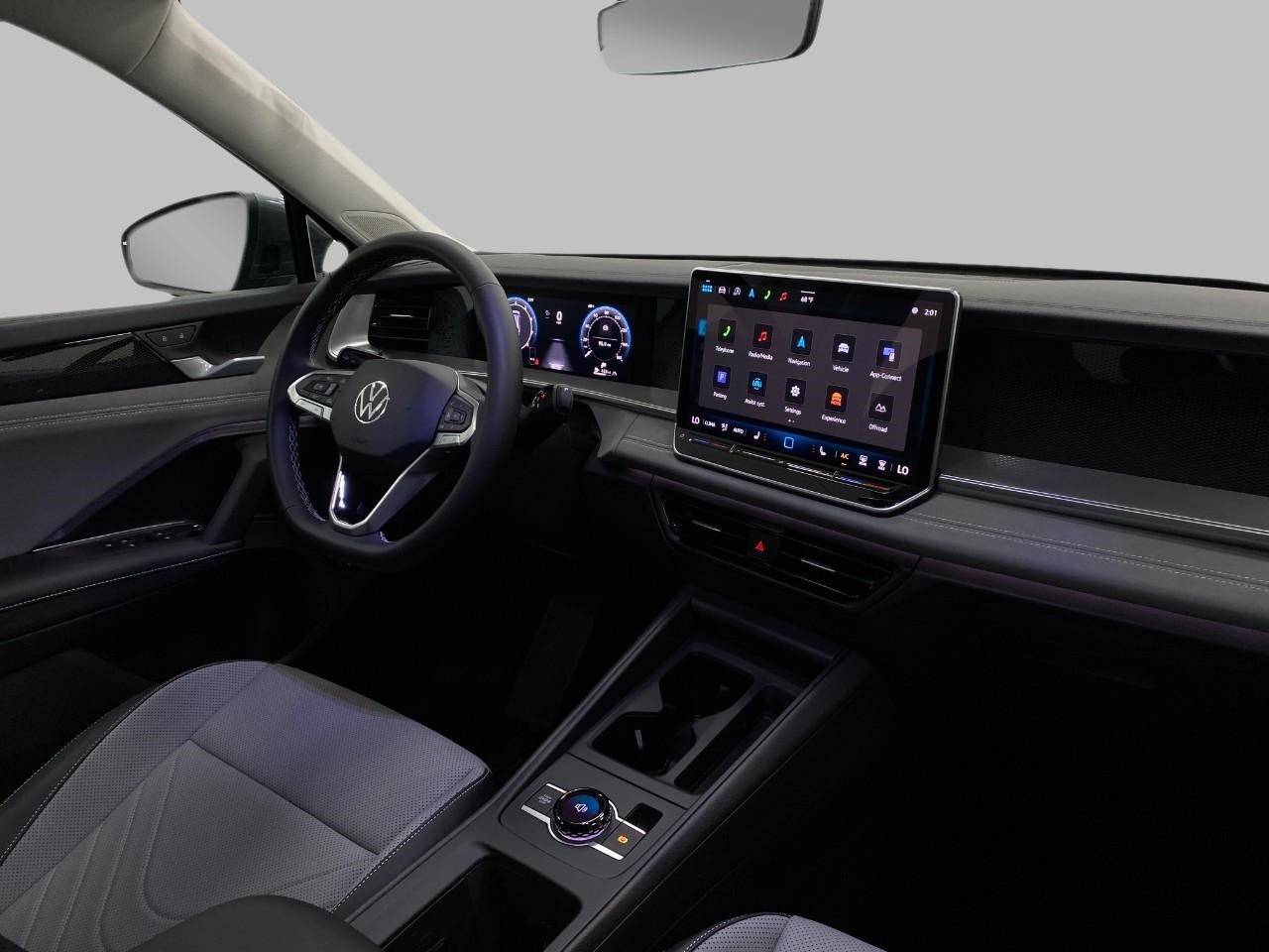 2025 Volkswagen Tiguan 2.0T SE 4MOTION