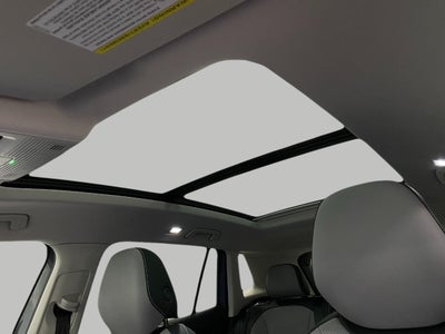 2025 Volkswagen Tiguan 2.0T SE 4MOTION