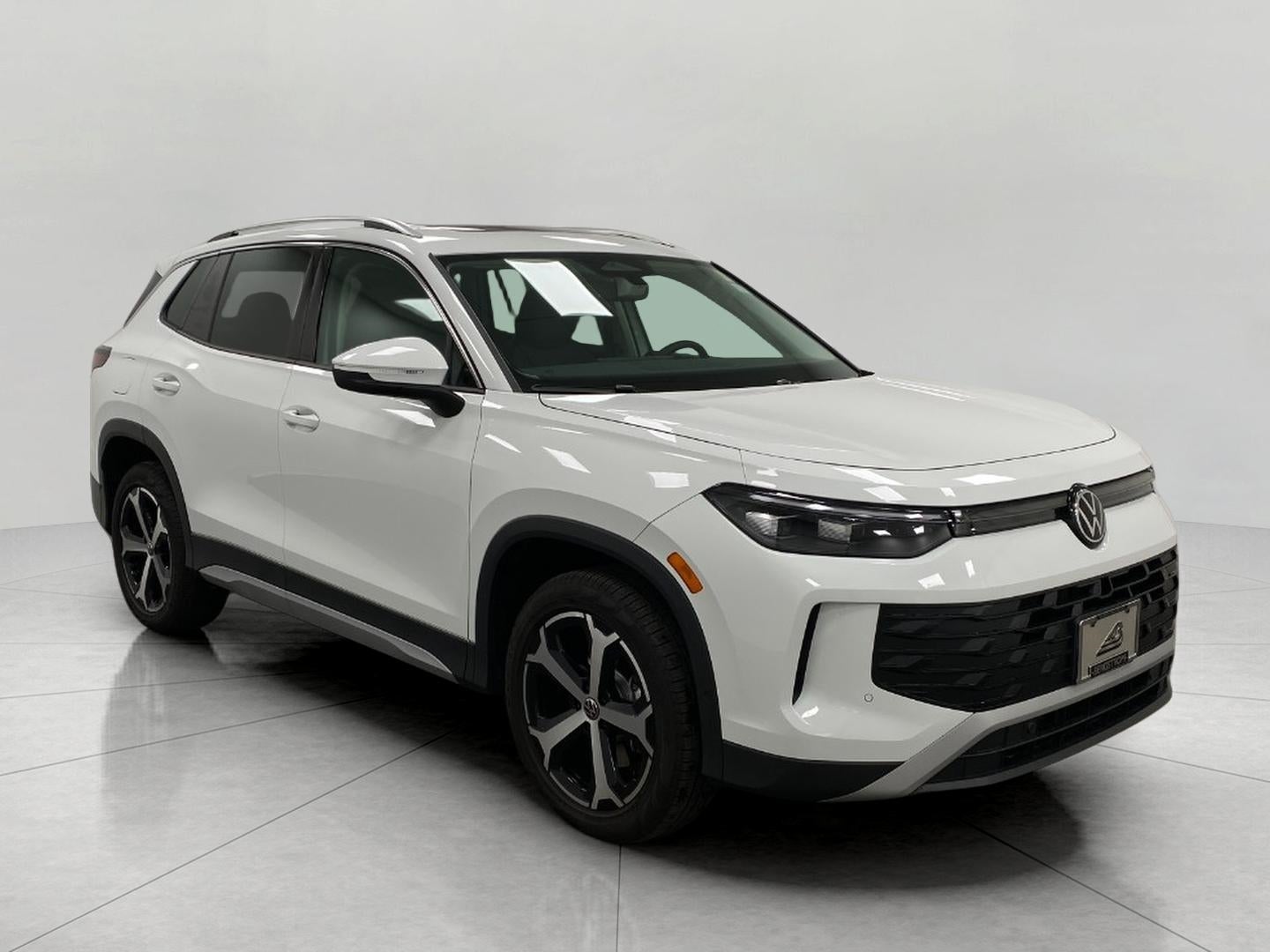 2025 Volkswagen Tiguan SE