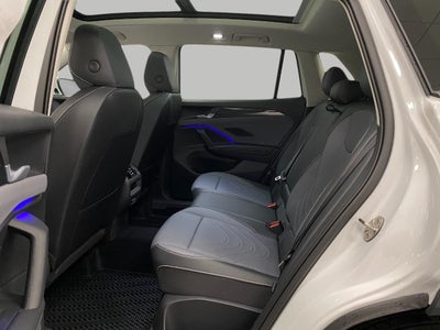 2025 Volkswagen Tiguan 2.0T SE 4MOTION