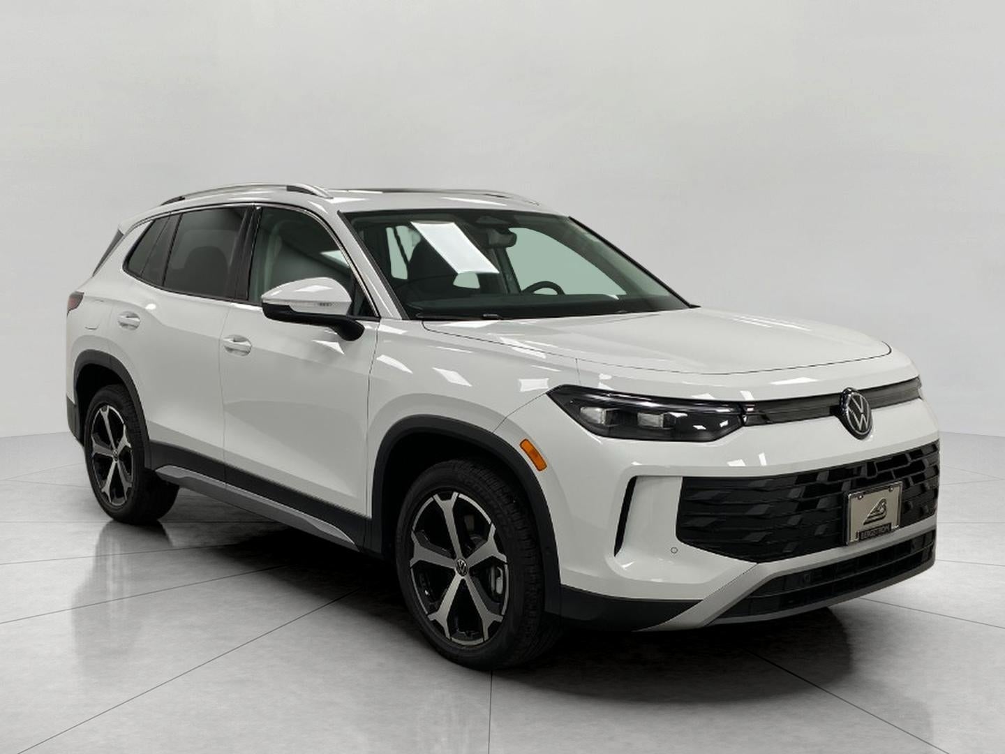 2026 Volkswagen Tiguan SE 4MOTION