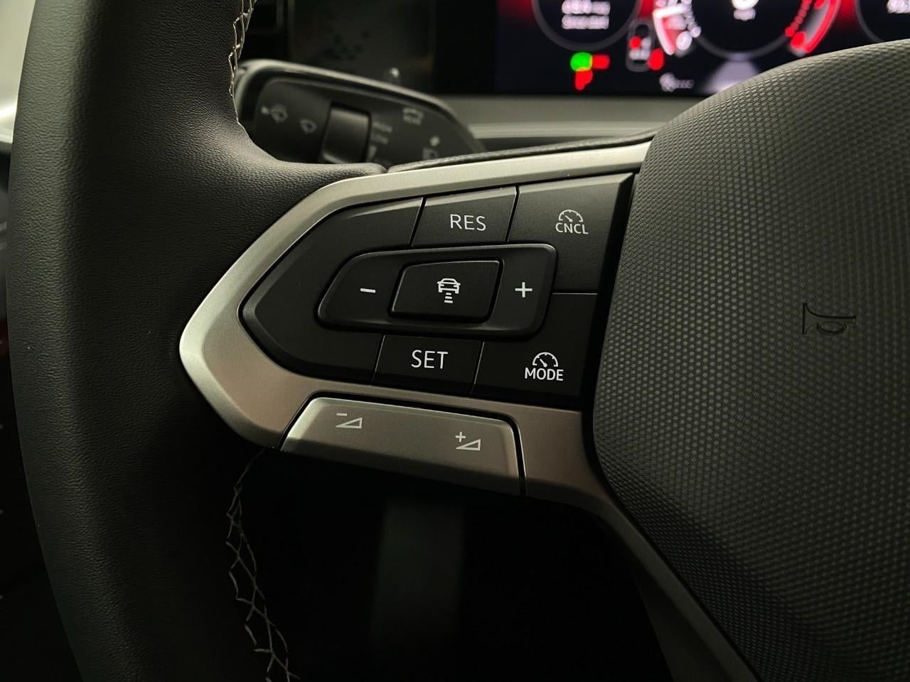 2026 Volkswagen Tiguan SE 4MOTION