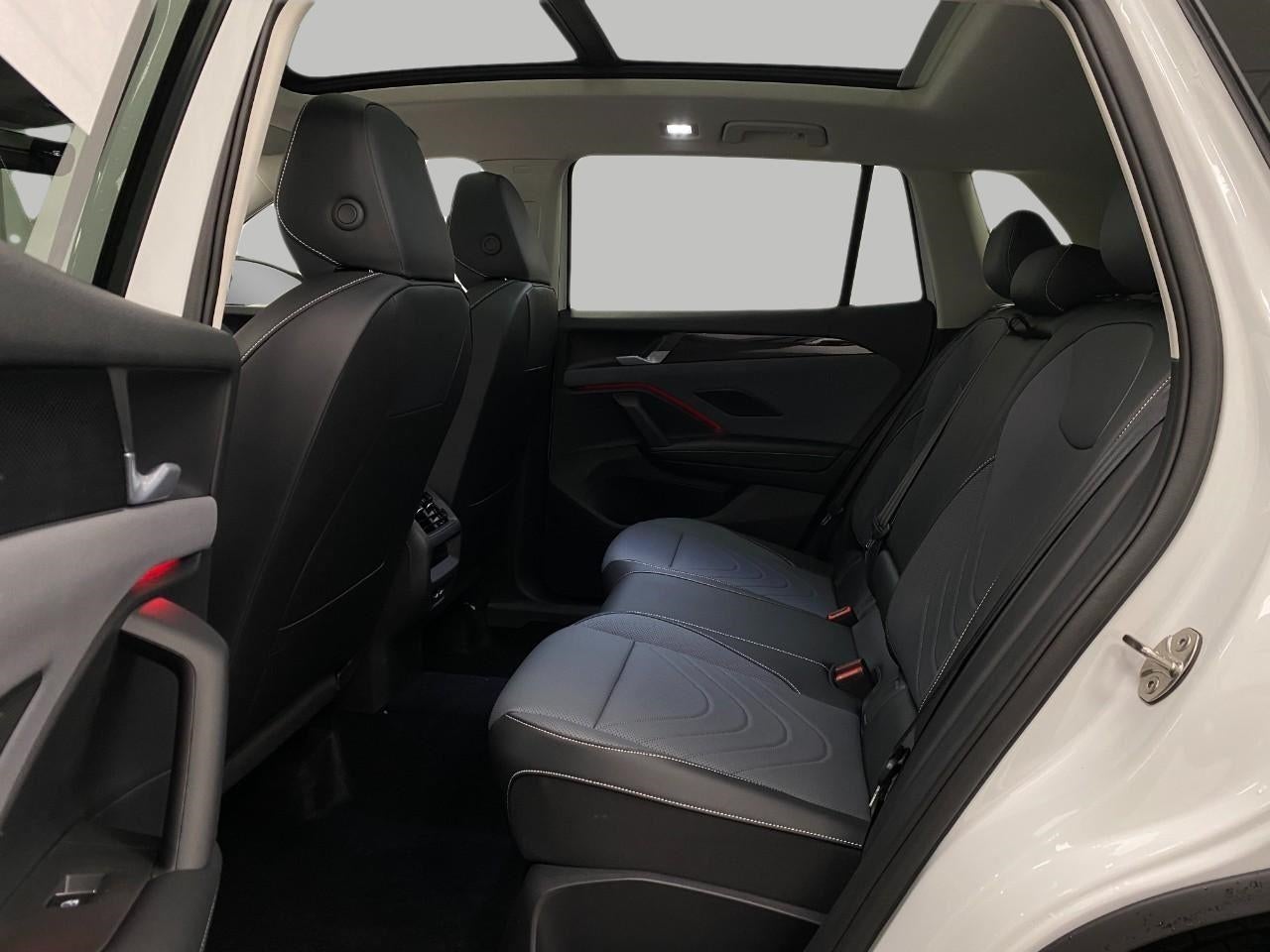 2026 Volkswagen Tiguan SE 4MOTION