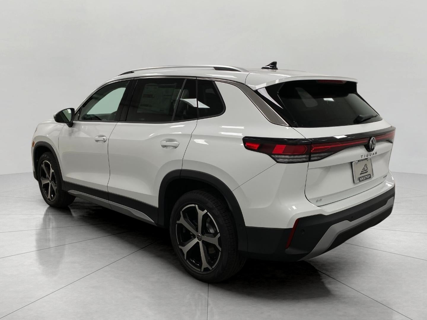 2026 Volkswagen Tiguan SE 4MOTION