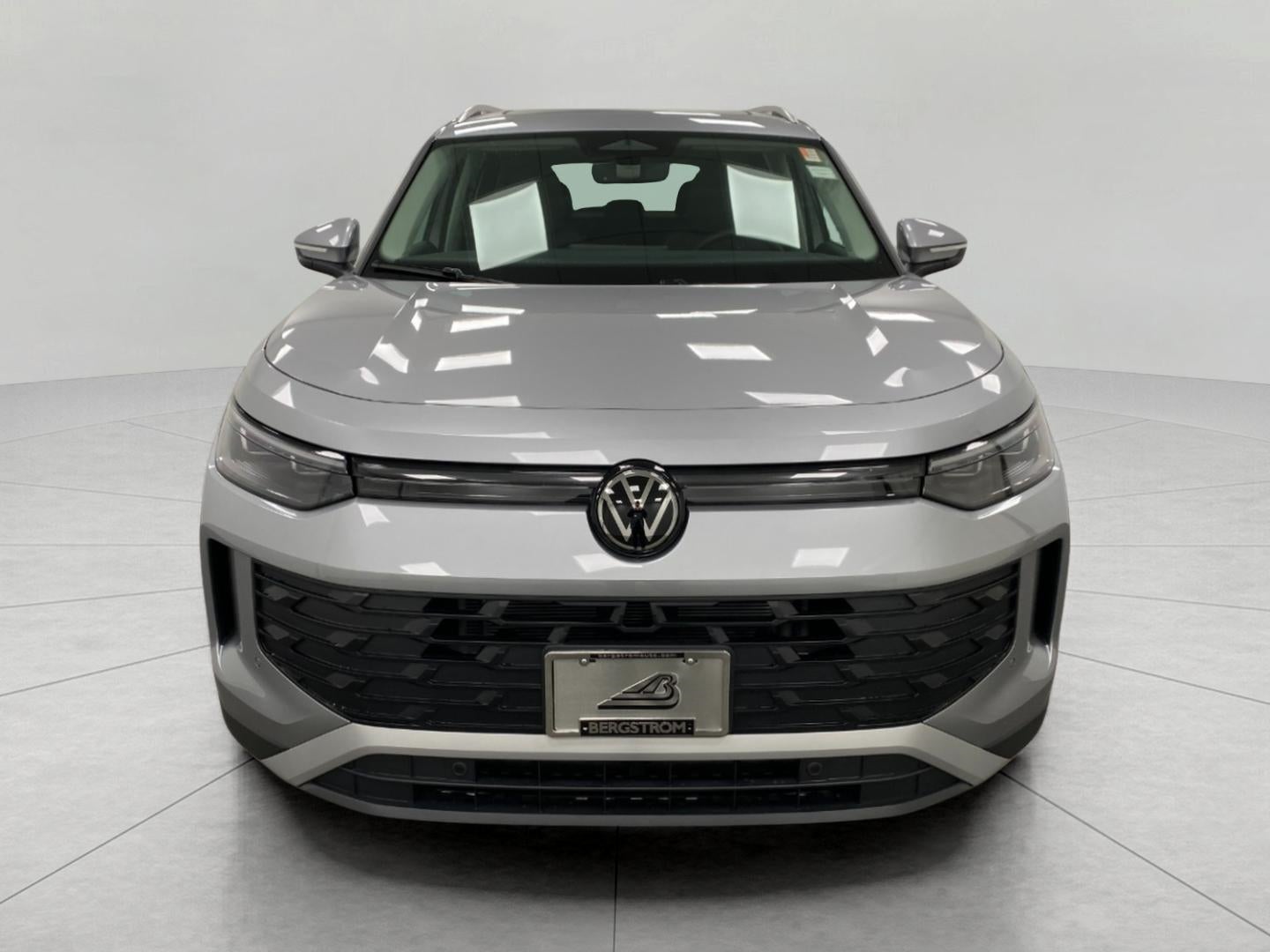 2025 Volkswagen Tiguan 2.0T SE 4MOTION